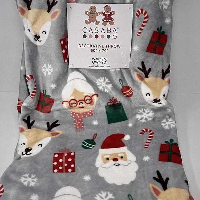 Christmas Throw Blanket 50"x70” Santa Claus Reindeer Snow Mrs Claus Presents NEW