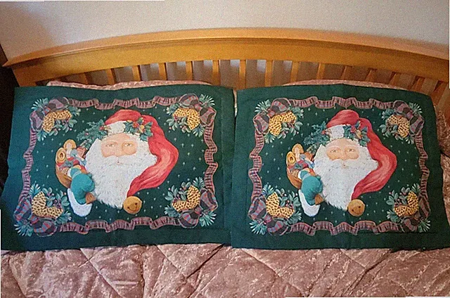 Vintage Santa Clause Old World Victorian Pillow Shams Fits King & Queen Pillow1